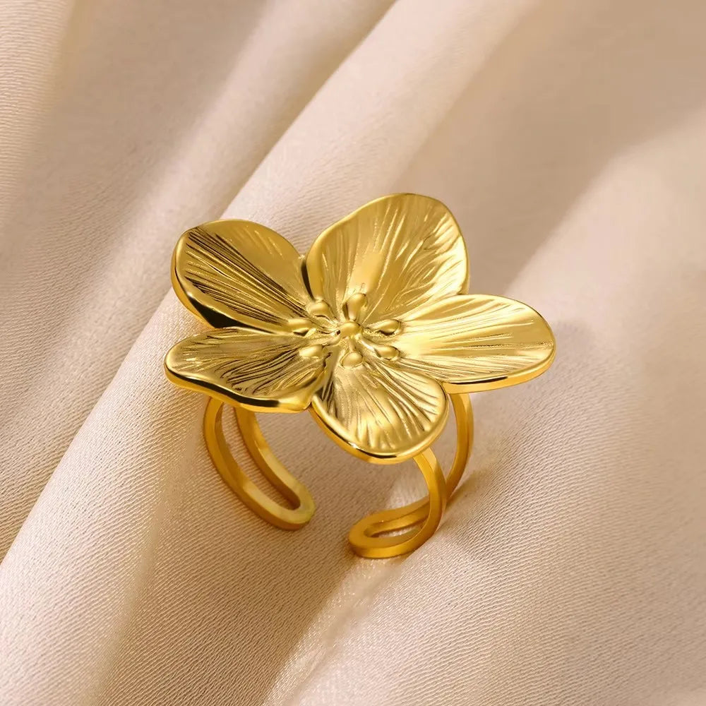 Gold Heart Ring